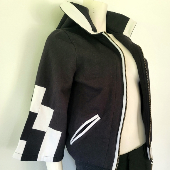 L.A.M.B Women's Full-Zip Sweater Cape Hoodie Size M - Picture 1 of 15